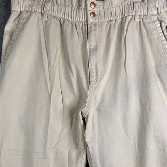 Universal Thread High Rise Ivory Paper Bag Stretch Waist Jeans Size 14 - Picture 8 of 9